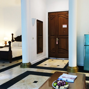 Royal type room